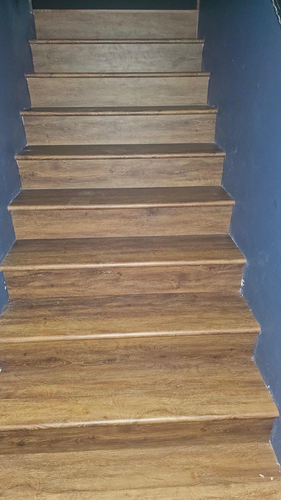 Wood vinyl staircase detail